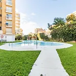 Super Exclusive With Free Parking 公寓 *