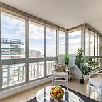 Super Exclusive With Free Parking 公寓 *