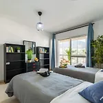 公寓 Super Exclusive With Free Parking *