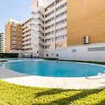 Super Exclusive With Free Parking 公寓 *