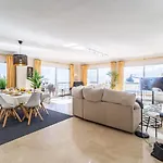 公寓 Super Exclusive With Free Parking 丰希罗拉