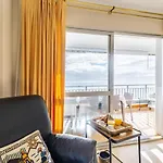 Super Exclusive With Free Parking * 丰希罗拉