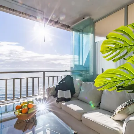 Super Exclusive With Free Parking 아파트