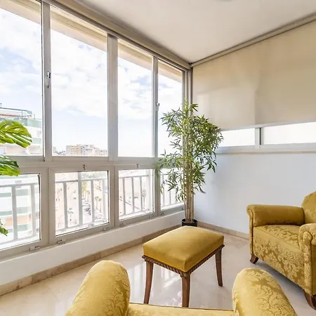 Super Exclusive With Free Parking * 푸엔히롤라