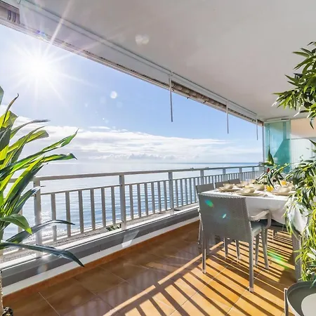 Super Exclusive With Free Parking 公寓