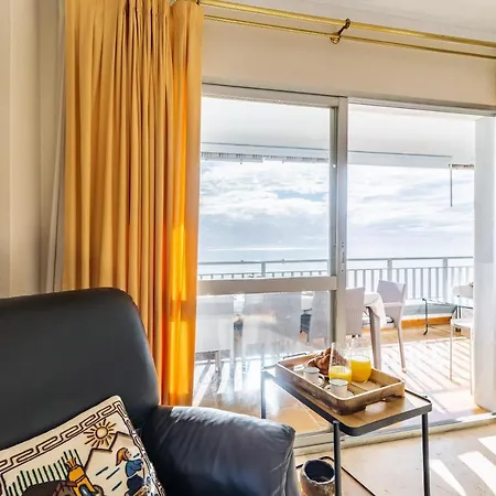 Super Exclusive With Free Parking * 푸엔히롤라