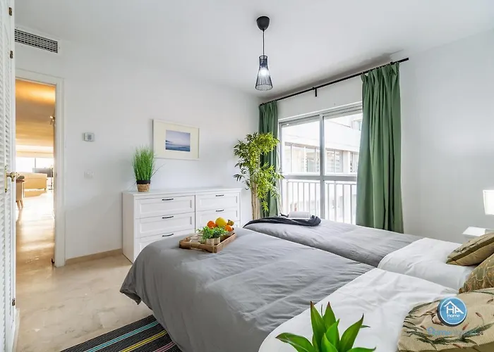 Super Exclusive With Free Parking Apartament *