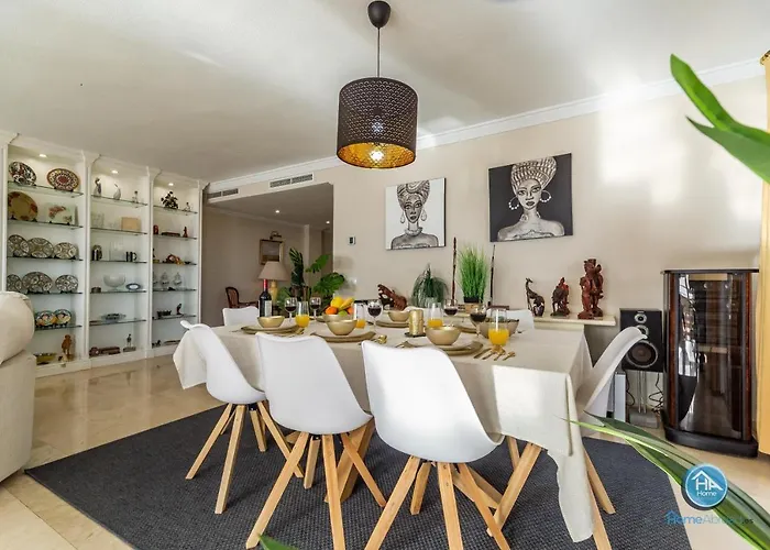 Super Exclusive With Free Parking Fuengirola