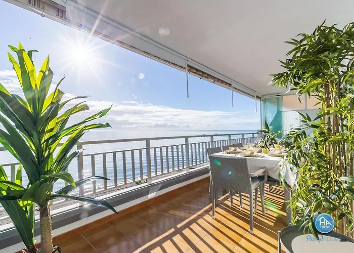 Super Exclusive With Free Parking Apartament