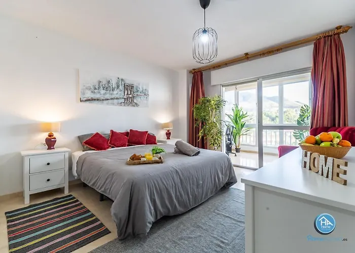 Super Exclusive With Free Parking Apartament