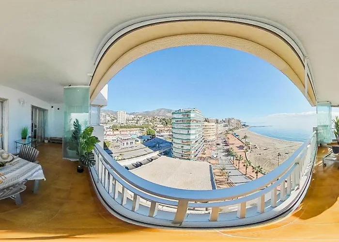 Super Exclusive With Free Parking Apartament *