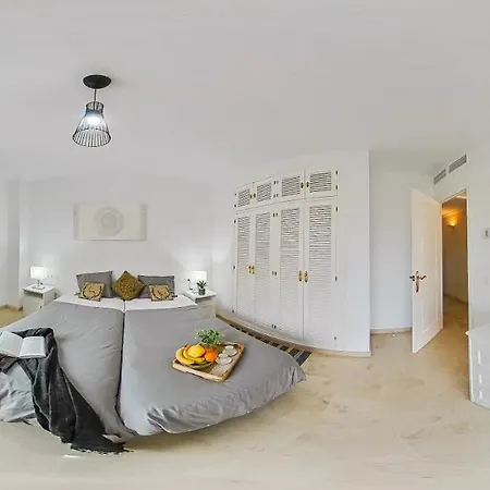 Super Exclusive With Free Parking *