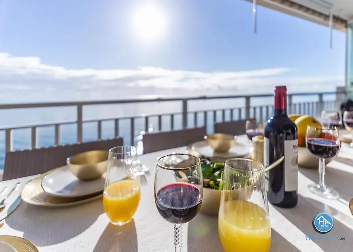 Super Exclusive With Free Parking Apartment *